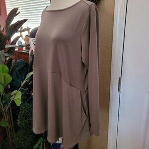Joan Rivers Top Gray taupe Beige Medium Blouse Career Work QVC pockets